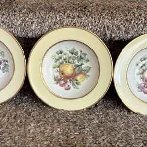 Cream and Gold Fruit Pattern small bowls